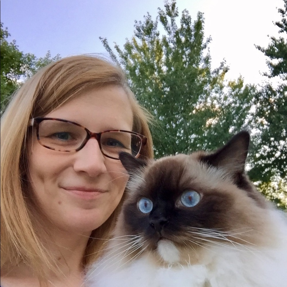 Meet your Posher, Sarah